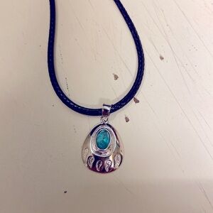 Sterling silver bear claw pendant